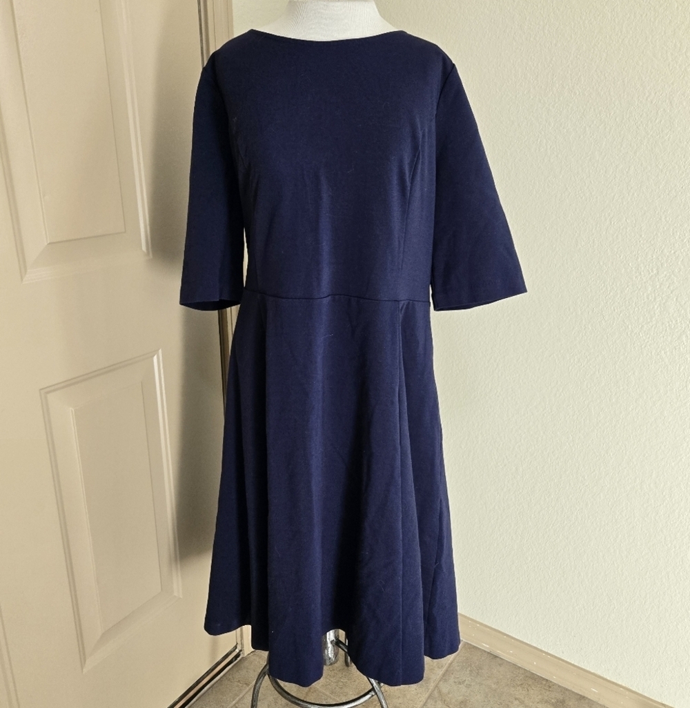 BODEN Women’s Navy Blue Alice Ponte Fit and Flare 18L - Picture 2 of 5